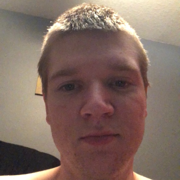 Meet your Posher, Devin - Picture 1 of 1